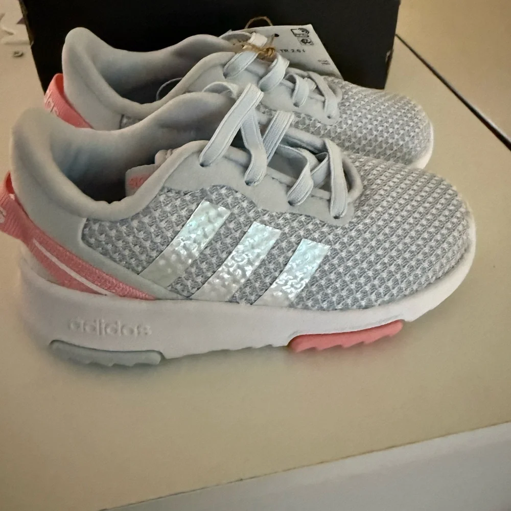 NWT!-{Adidas}-Size: kids 7- Racer TR 2.0 Running Shoe, Halo Blue/White/Super Pop - Picture 4 of 5